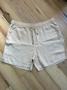 Quince NWOT 100% European Linen Drawstring Beach Shorts 7” Driftwood